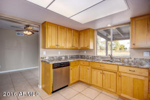 368 E Shannon St, Gilbert, AZ 85295 photo 9
