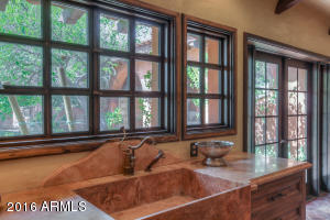 4670 E Sunset Dr, Phoenix, AZ 85028 photo 10