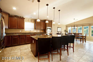 4013 E Hashknife Rd, Phoenix, AZ 85050 photo 3