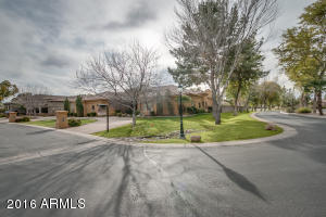 2527 E Page Ct, Gilbert, AZ 85234 photo 7