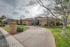 2527 E Page Ct, Gilbert, AZ 85234 photo 8