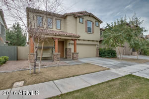 3381 E Marlene Dr, Gilbert, AZ 85296 photo 1