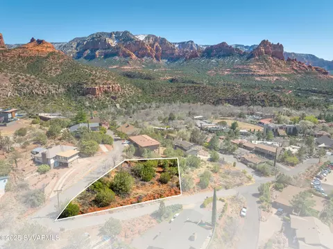 266 Circle Dr, Sedona, AZ 86336