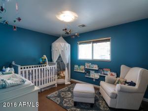 4905 E White Gates Dr, Phoenix, AZ 85018 photo 18