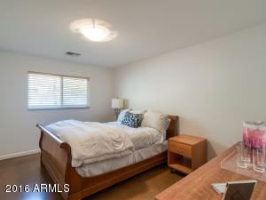 4905 E White Gates Dr, Phoenix, AZ 85018 photo 20