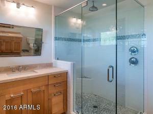 4905 E White Gates Dr, Phoenix, AZ 85018 photo 17