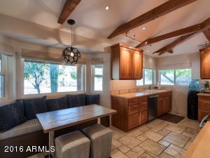 4905 E White Gates Dr, Phoenix, AZ 85018 photo 5