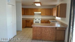 1718 E Pleasant Ln, Phoenix, AZ 85042 photo 2