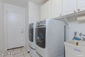 304 E Liberty Ln, Gilbert, AZ 85296 photo 19
