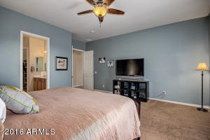 3044 S Colonial St, Gilbert, AZ 85295 photo 8