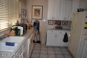 2248 W Cactus Rd, Phoenix, AZ 85029 photo 9