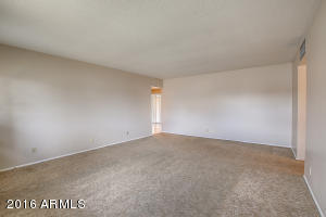 3227 W Eugie Ave, Phoenix, AZ 85029 photo 6