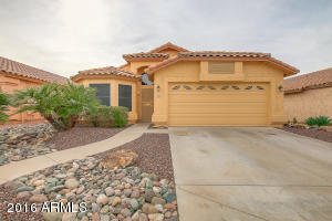 2229 E Foothill Dr, Phoenix, AZ 85024 photo 2