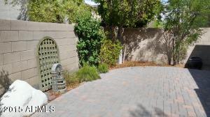2322 E Pecan Rd, Phoenix, AZ 85040 photo 3