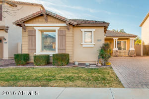 4563 E Del Rio St, Gilbert, AZ 85295 photo 1