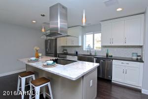 731 E Claremont St, Phoenix, AZ 85014 photo 5