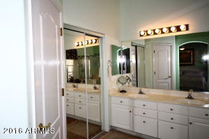 3602 E Rockwood Dr, Phoenix, AZ 85050 photo 5