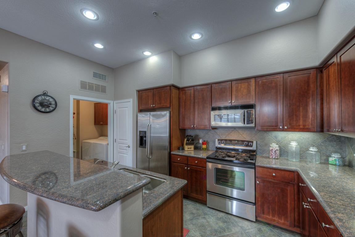 4488 E Thomas Rd #2040, Phoenix, AZ 85018 photo 10