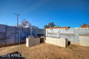 6918 W Wolf St, Phoenix, AZ 85033 photo 13
