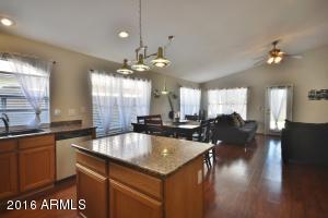 125 S Sandstone St, Gilbert, AZ 85296 photo 3