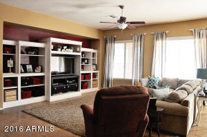 2837 E Cullumber Ct, Gilbert, AZ 85234 photo 3