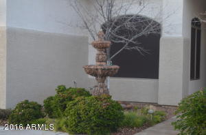 82 E Spur Ave, Gilbert, AZ 85296 photo 3