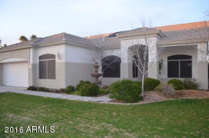 82 E Spur Ave, Gilbert, AZ 85296 photo 1
