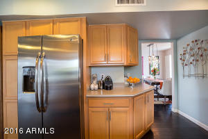 2251 E Ocotillo Rd, Phoenix, AZ 85016 photo 11