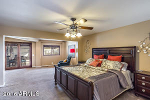 2251 E Ocotillo Rd, Phoenix, AZ 85016 photo 14