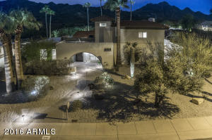 3201 Eva St, Phoenix, AZ 85028 photo 2