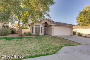 8637 E Milagro Ave, Mesa, AZ 85209 photo 2