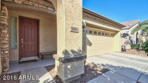 5496 S Crabtree Ln, Gilbert, AZ 85298 photo 4