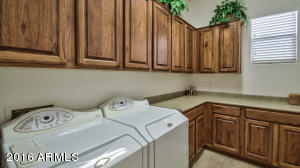 5496 S Crabtree Ln, Gilbert, AZ 85298 photo 25