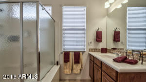5496 S Crabtree Ln, Gilbert, AZ 85298 photo 22