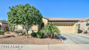 5496 S Crabtree Ln, Gilbert, AZ 85298 photo 2