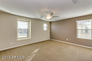945 S Hawk Ln, Gilbert, AZ 85296 photo 21
