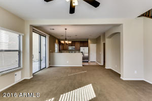 945 S Hawk Ln, Gilbert, AZ 85296 photo 8