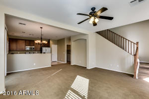 945 S Hawk Ln, Gilbert, AZ 85296 photo 7