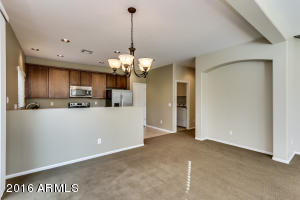 945 S Hawk Ln, Gilbert, AZ 85296 photo 18
