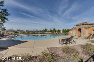 945 S Hawk Ln, Gilbert, AZ 85296 photo 48