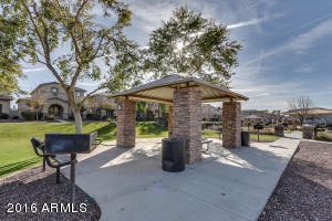945 S Hawk Ln, Gilbert, AZ 85296 photo 46