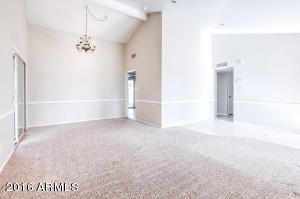 4128 E Pleasant Ln, Phoenix, AZ 85042 photo 5