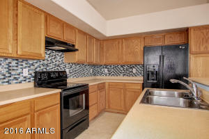 3907 E Pollack St, Phoenix, AZ 85042 photo 7