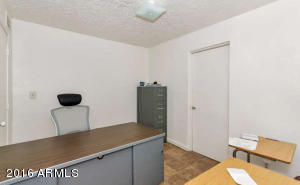 2213 E Yale St, Phoenix, AZ 85006 photo 17
