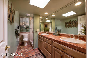 2563 E Missouri Ave, Phoenix, AZ 85016 photo 34