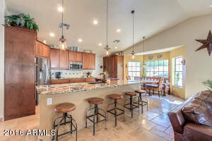3820 Equestrian Trl, Phoenix, AZ 85044 photo 2
