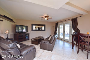 2832 E Paradise Dr, Phoenix, AZ 85028 photo 8