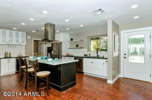 4936 E Amelia Ave, Phoenix, AZ 85018 photo 5