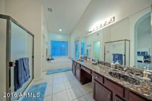 6759 E Vinson Cir, Mesa, AZ 85215 photo 13