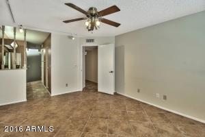 4325 E Bannock St, Phoenix, AZ 85044 photo 10